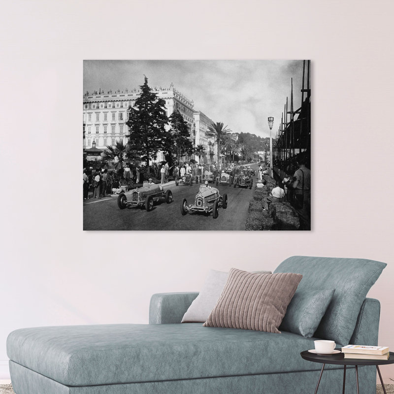 Start Of The 1933 Nice Grand Prix - No Frame Print on Canvas, 70cm H x 100cm W x 4cm D