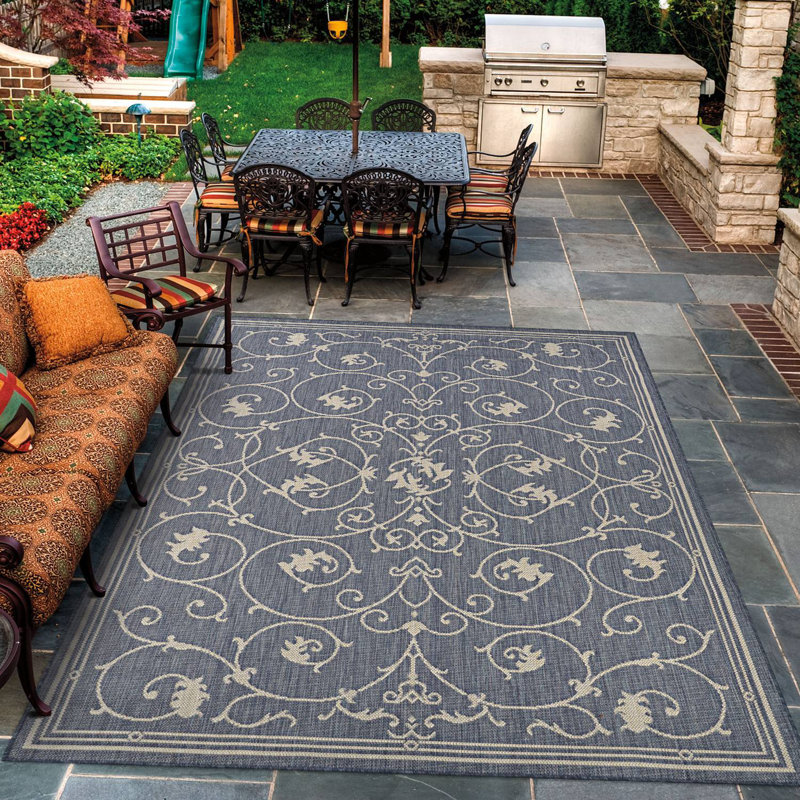 Tapis bleu intérieur / extérieur Palo Saint-Ensenada, Rectangle 7 pi 9 po x 10 pi 9 po