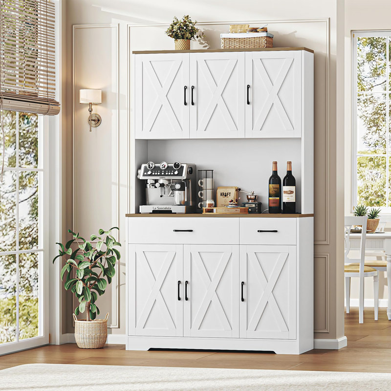 Garde-manger 71 po avec station de charge et support pour micro-ondes, grand bahut 71 po, Blanc / Naturel