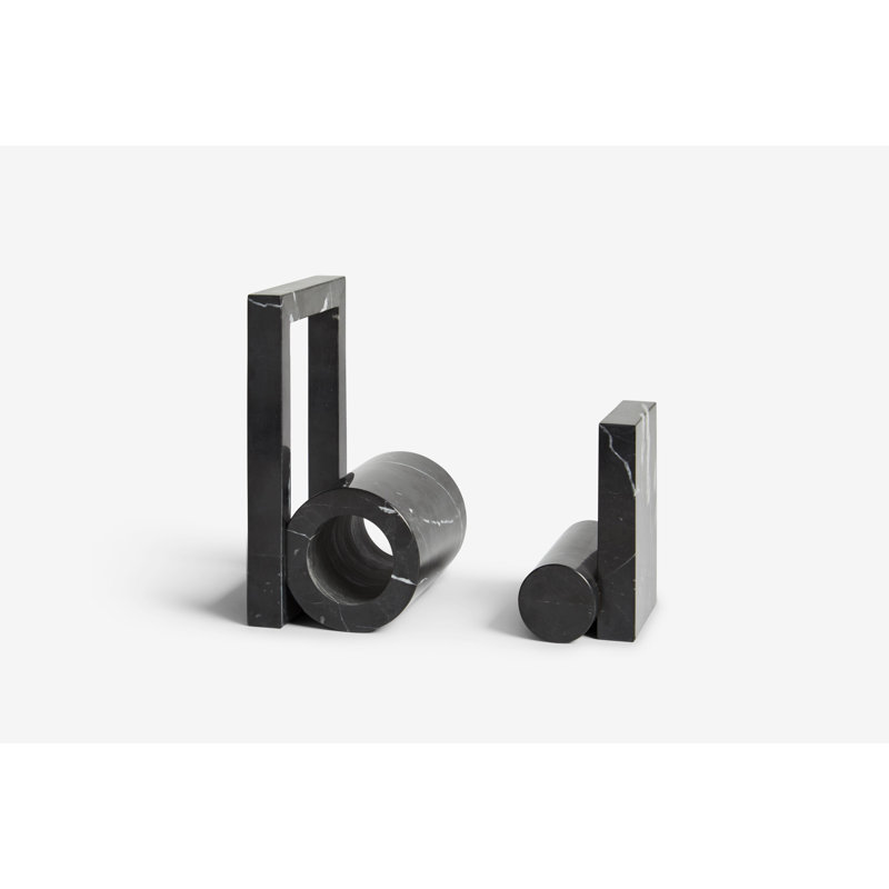 Bookend, Black