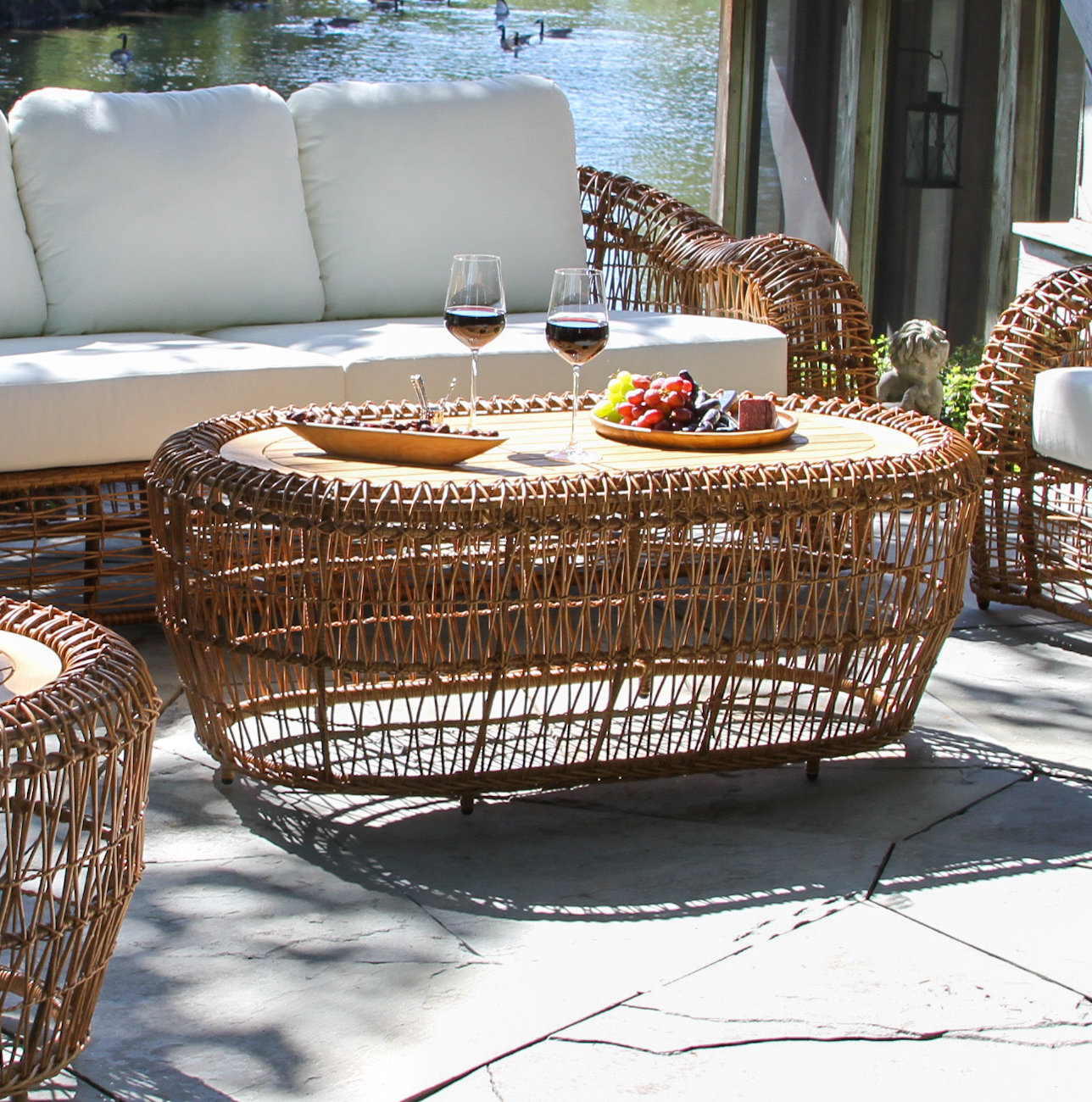 Alyshia 47" Patio Table