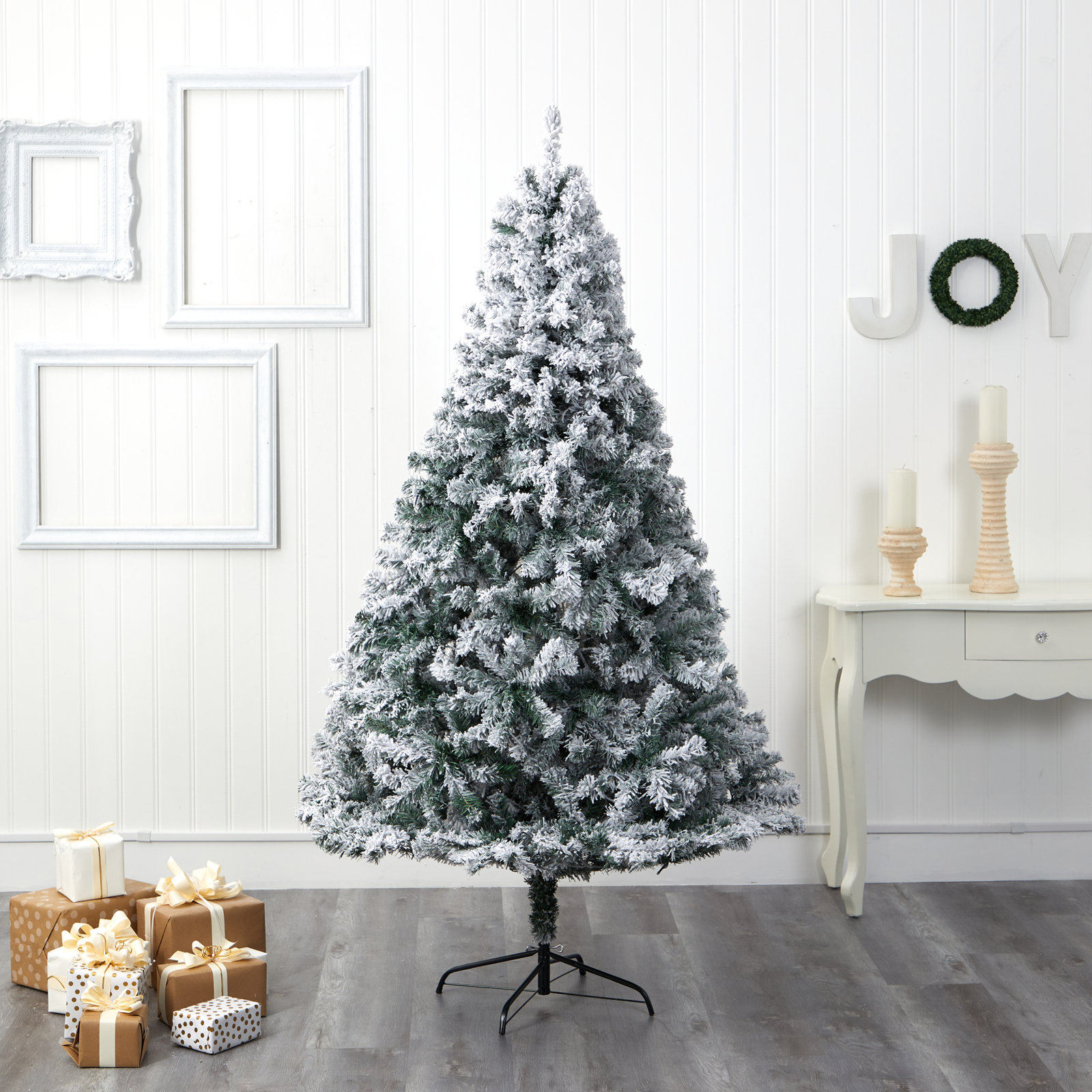 Artificial Christmas Tree, 7' H