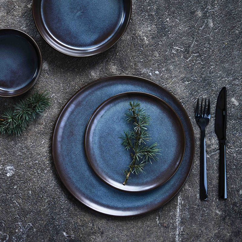 Boscobel Dessert Plate, Midnight Blue