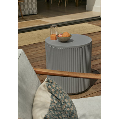 Veradek Chill Side Table