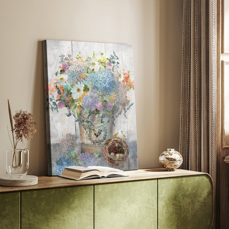 Seau de fleurs I - galerie Cavas, H 18 po x l 12 po