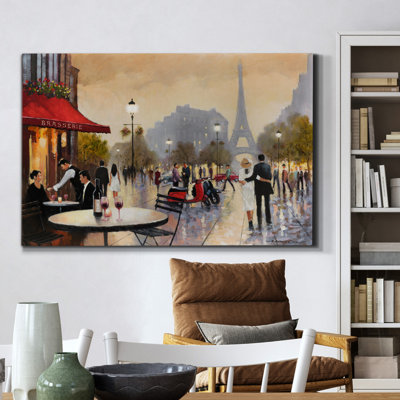 Arwah " Paris Stroll "