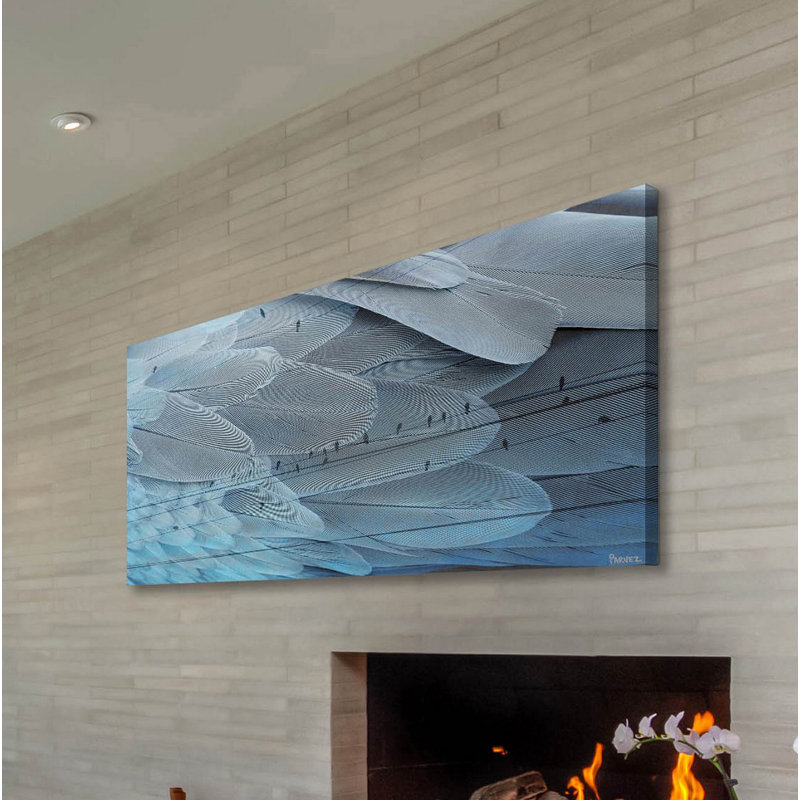 «Feather Dreams», reproduction sur toile tendue, H 22,5 po x l 45 po x P 1,5 po