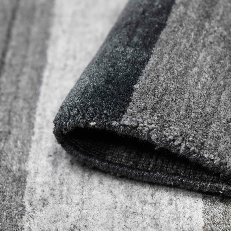 Handmade Gray Wool and Viscose 4' x 6' Reversible Area Rug