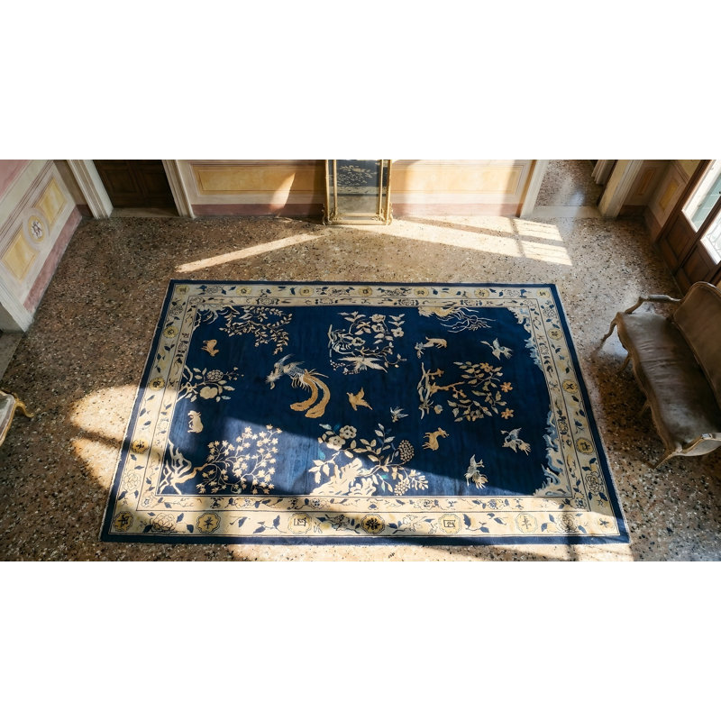 Hand Knotted Wool Area Rug in Blue
