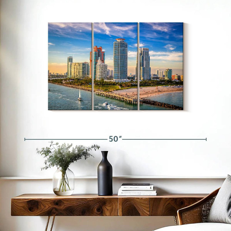 Gillard Coastal South Beach Miami, H 24 po x l 38 po