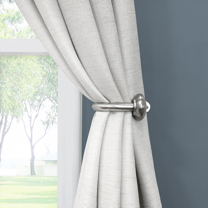 Holdback Gunmetal 2-pack, Brushed Nickel 