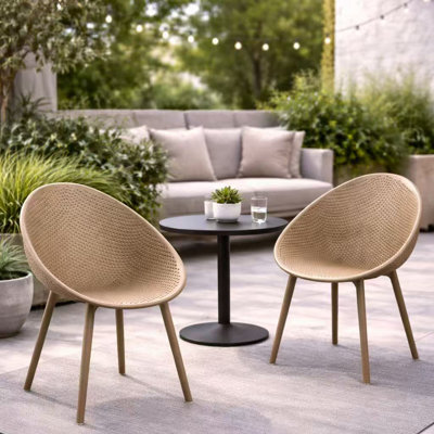 Luxury Modern Glam Plastic Dining Arm Chair, Indoor Outdoor Patio Side Chair with Oval Egg Back, Acapulco Style Weather-Resistant Seating for Kitchen, Restaurant, Balcony, Porch, Yard, Beige Tan