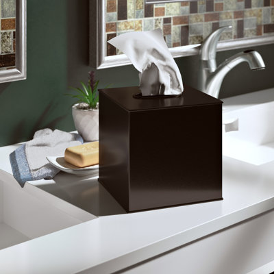 Gaul Tissue Box Cover