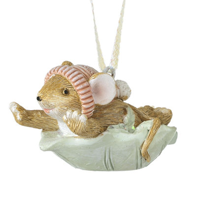 Hanging Mouse  Sledging