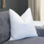 Bourrure de coussin de forme carré-1159416628-1159416621
