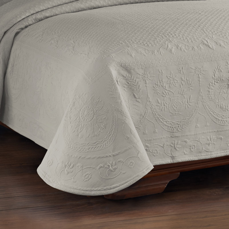 Historic Charleston King Charles Lightweight Cotton Matelasse Quilted Coverlet, Queen, Grey , Queen, Gray