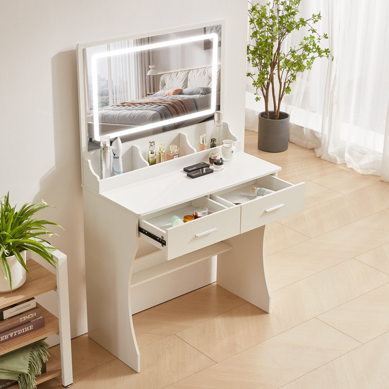 Makeup Vanity With Lighted Mirror
