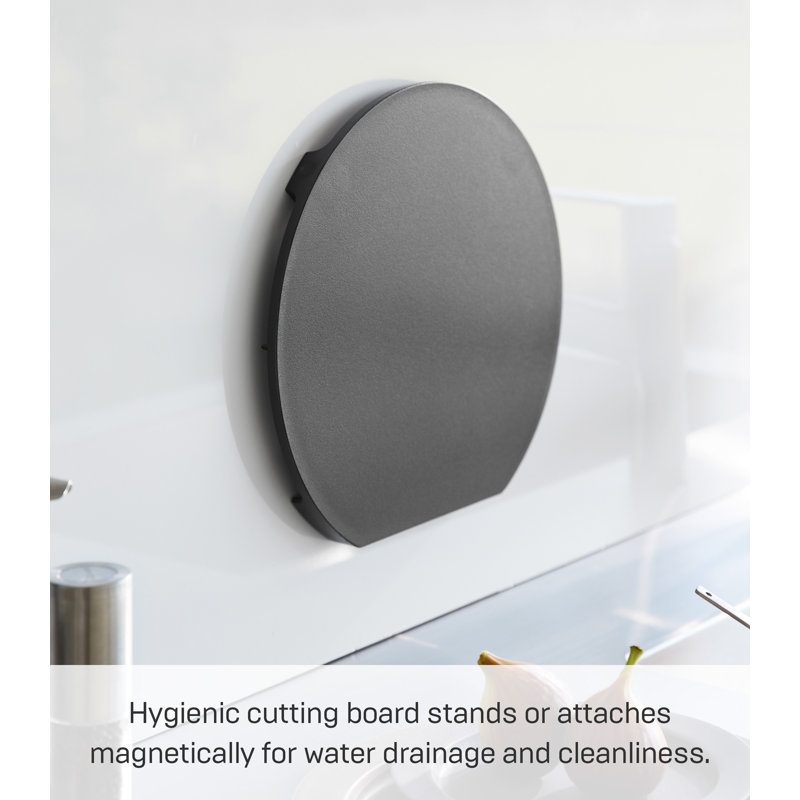 Black Round Magnetic Polypropylene Cutting Board, 11.81"