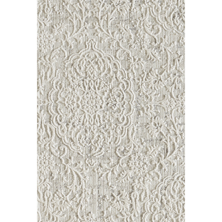 Bullis Floral Indoor Rug