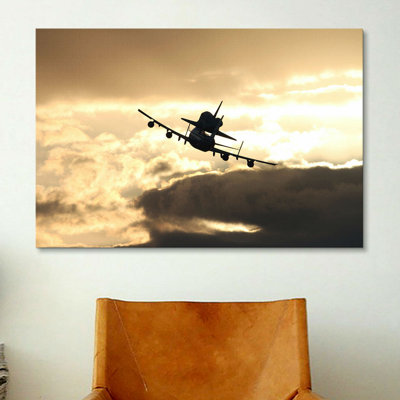 Discovery's Final Flight Photographic Print on Canvas