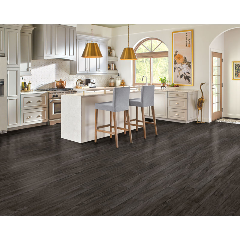 WaterTek 6mm Thick 7.09'' W x 60'' L Oak Vinyl Plank, Icelandic