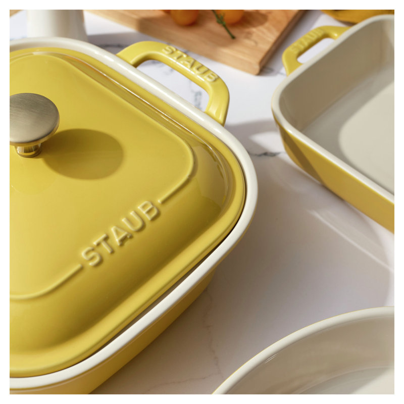 Staub Ceramic 4-Pc Baking Pans Set, Casserole Dish With Lid, Brownie Pan, Citron, Citron