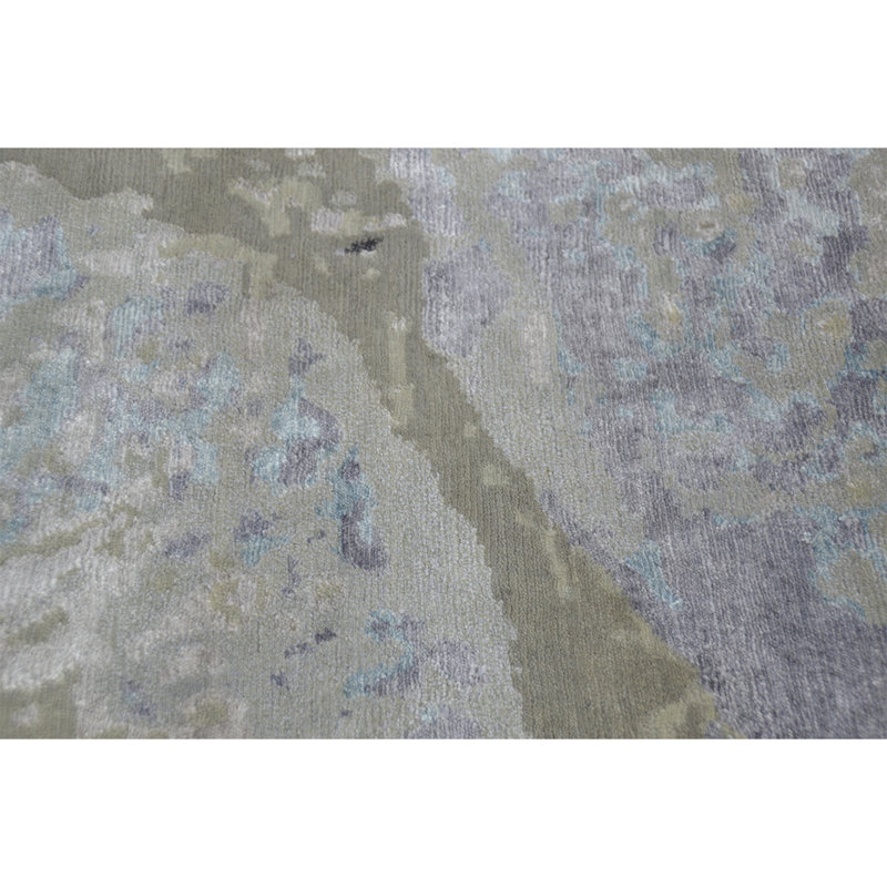 Abstract Area Rug in Gray, Rectangle 6' x 9'