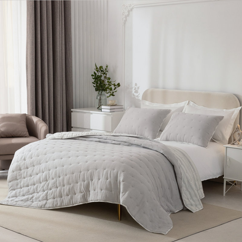 Wonderful All Season Cotton Gauze Quilt Set, Full/Queen Quilt + 2 Standard Shams, Light Grey