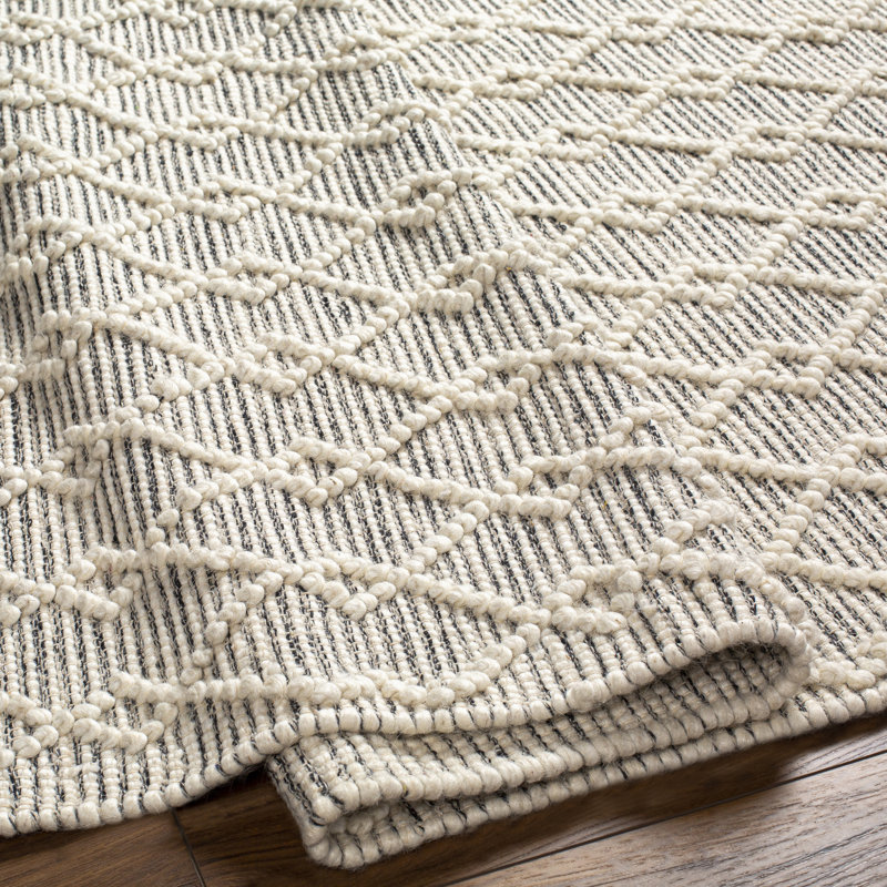 Barbaresi Handwoven Area Rug in Grey, Rectangle 5' x 8'