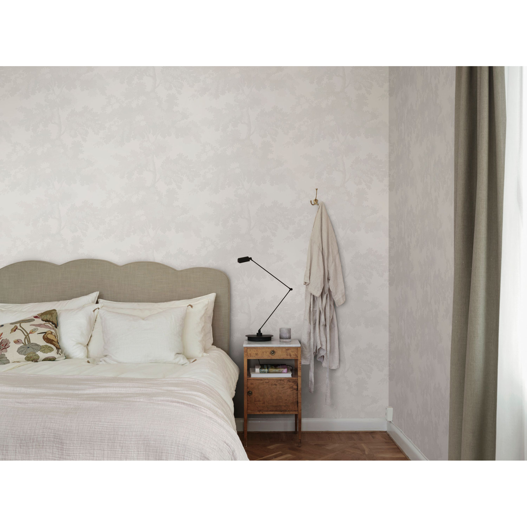 Raphael Floral Wallpaper, White