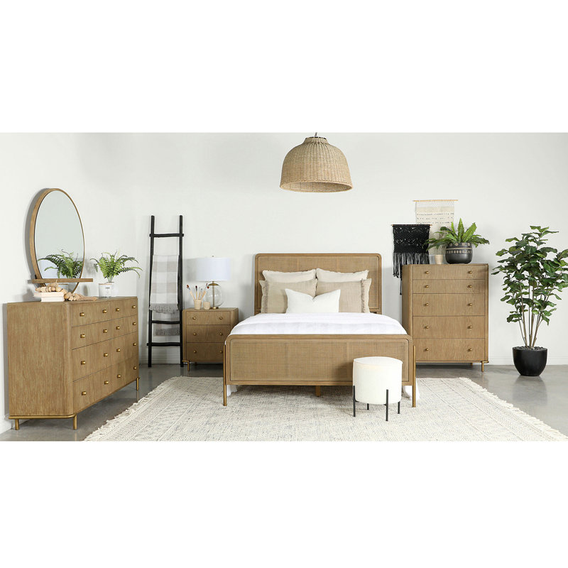 Ensemble de chambre à coucher 5 pièces Stevie, Grand, Cinq pièces : lit, table de chevet, commode, com