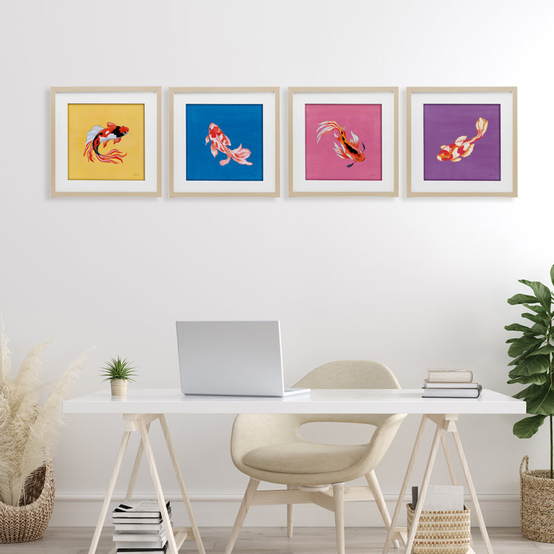 «Vibrant Colorful Koi Fish», ensemble de 4 reproductions encadrées sous verre, design par Yvette St. Amant, H 13 po x l 13 po