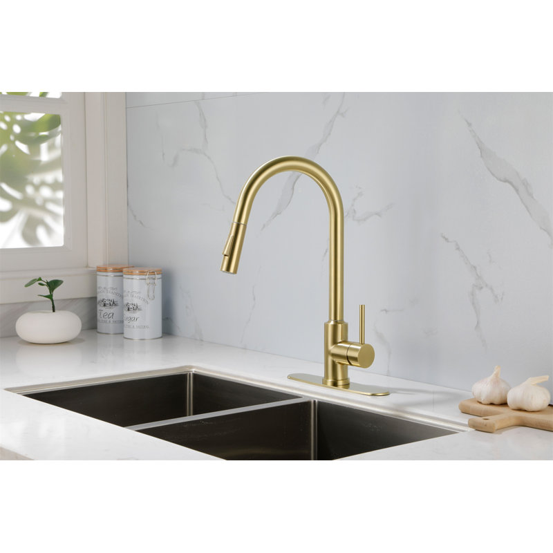 Kitchen Faucet With Pull Down Sprayer, Gold