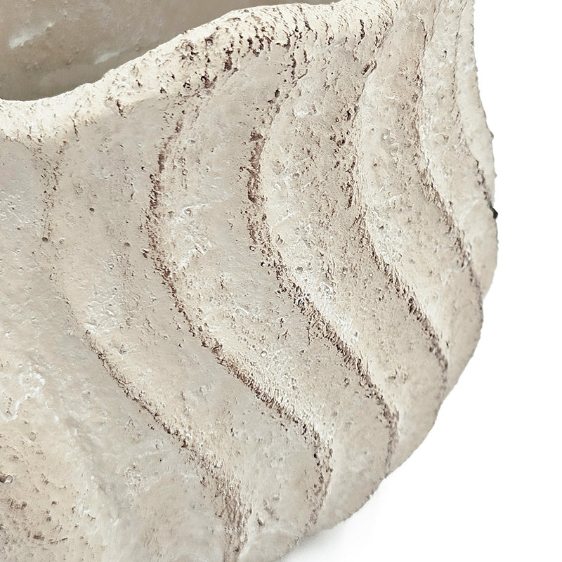 9X5.5X5.7" Sand And Cement Conch Shell Planter With Textured Beige Finish, 5.7" H x 9" W x 5.5" D