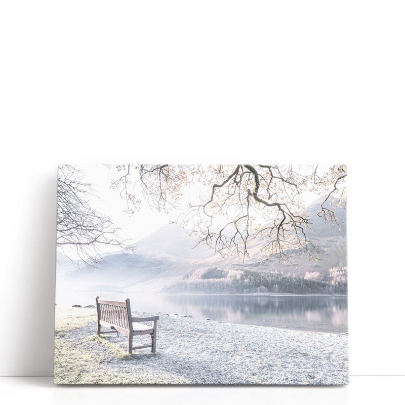 «Bench And Still Lake Buttermere», reproduction d'art sur toile, H 18 po x l 24 po