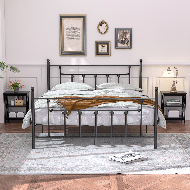 Ensemble de chambre avec lit plateforme 3 pièces Kempst, Noir, Reine