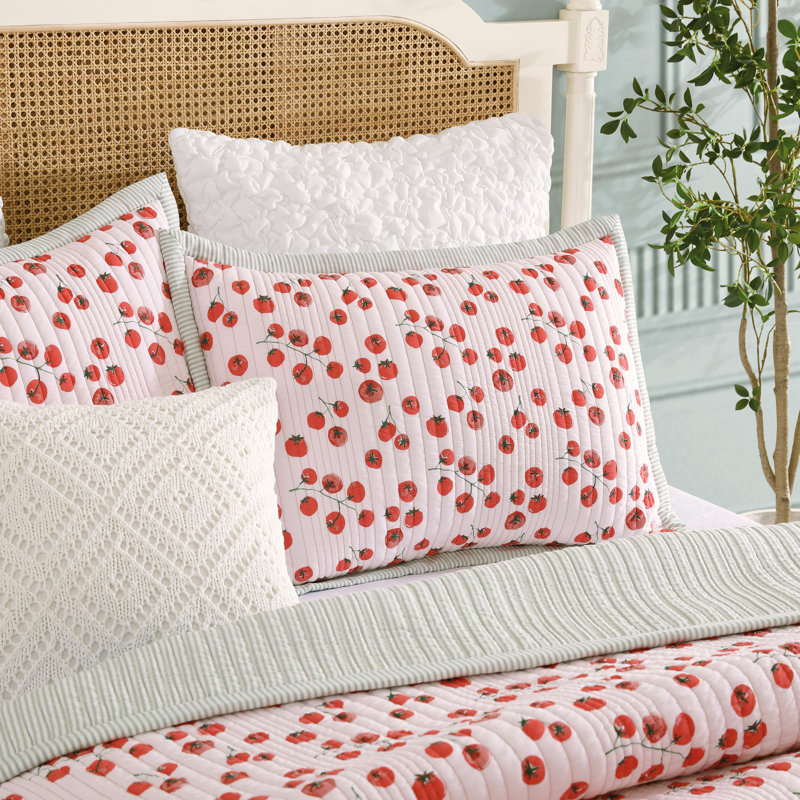 Twin Reversible Red Cotton Tomato Pattern Quilt Set