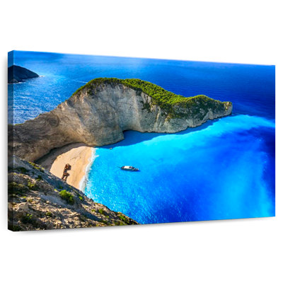 Gillard Navagio Beach Greece