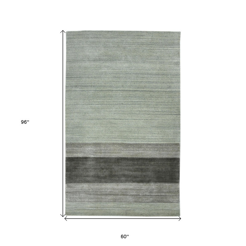 Tapis rayé en laine tissé à la main gris et vert clair 5 pi x 8 pi