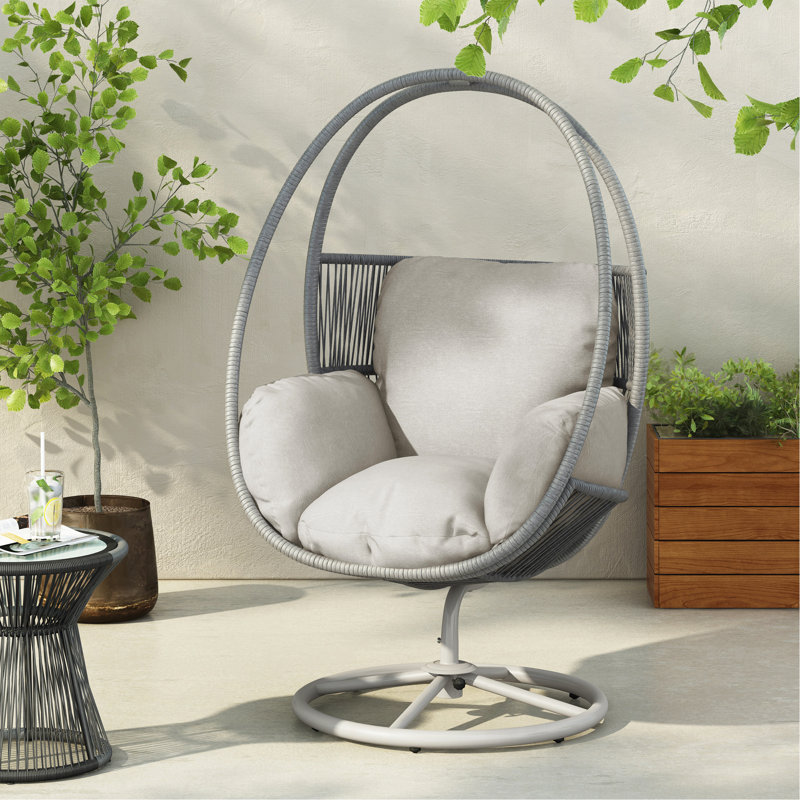 Chaise longue pivotante en osier Reno