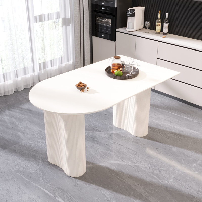 Table de salle à manger 63 po moderne en MDF de style crème et table d'appoint irrégulière (sans la chaise)