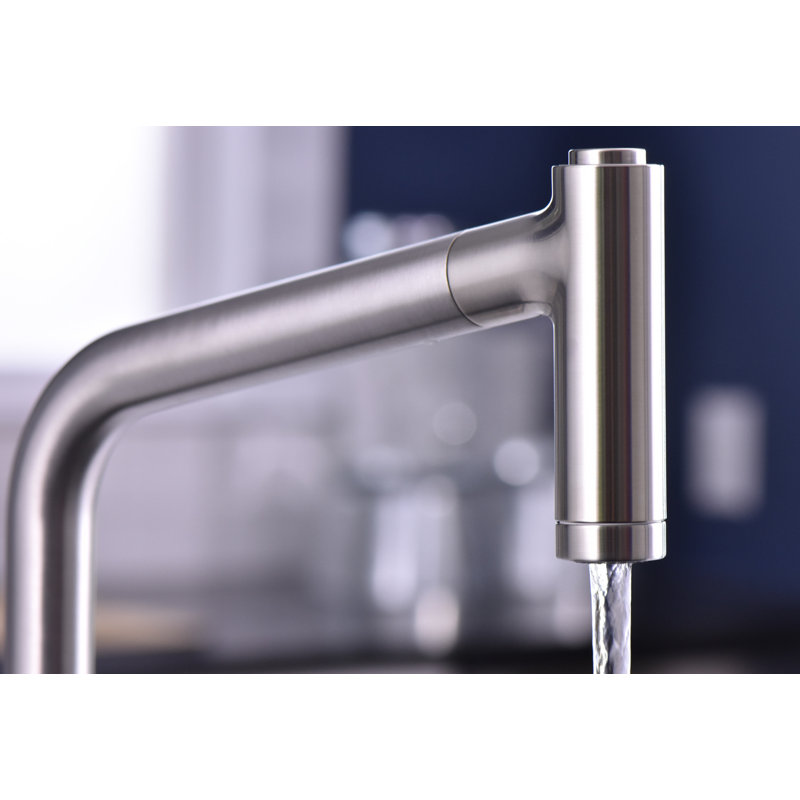 Metris Pull Out Single Handle Kitchen Faucet, Steel Optik