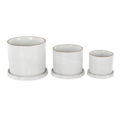 Cole And Grey 3 Piece Ceramic Grid Patterned Geometric Planter With Brown Accents And Base Tray Set