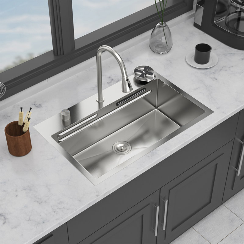 Évier de cuisine 31,5 po à cascade encastrée 31,5 po x 21 po à cuve simple en acier inoxydable de calibre 16 avec robinet rétractable et laveuse de tasses