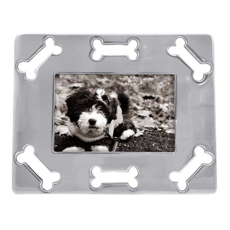 Lawrence 6x4 Silver Metal Paw Print Picture Frame