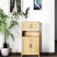 Armoire de rangement Mid-Century tissée à 4 portes avec tablettes réglables. Idéal pour les essentiels de salle à manger et le désordre du salon. Quatre structures amplement d'espace dans les portes Design Good Articles Decor. Équilibre