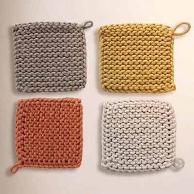 Elodia Joss Main Crocheted 2-Piece Potholder