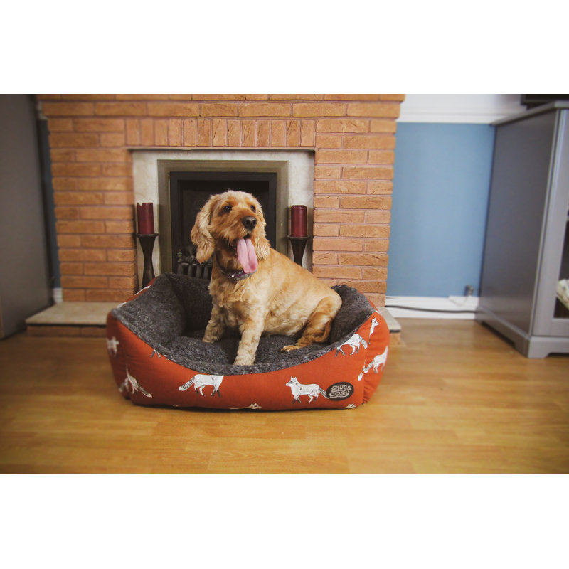 Berman Pet Bed, 90cm W x 77cm D x 33cm H