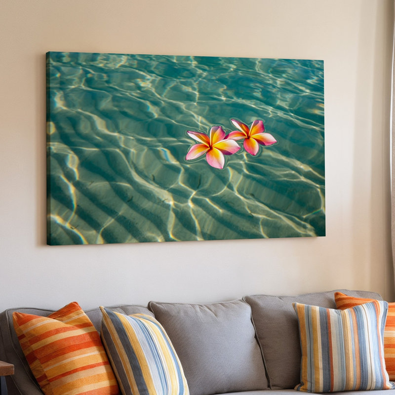 Toile une scène tropicale sereine avec deux fleurs de plumeria vibrantes, art mural flottant gracieusement sur la surface de l'art mural sur toile transparent