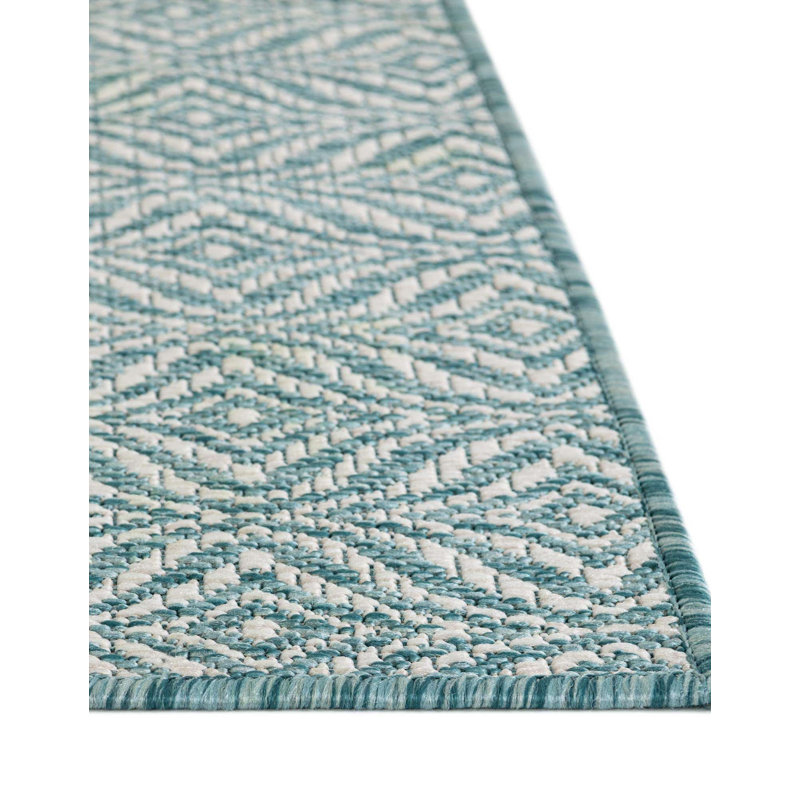 Flara Geometric Indoor / Outdoor Rug, Runner 2' x 6'1"